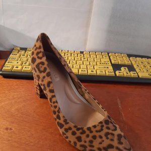 NEW ! Aerosoles Women Mid Heel Pump Leopard Print Calf Hair Size 7.5